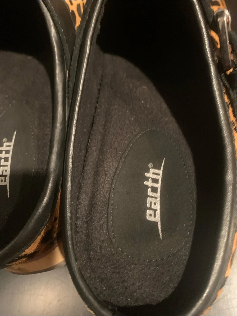 Earth Leopard Print size 9 to 9.5